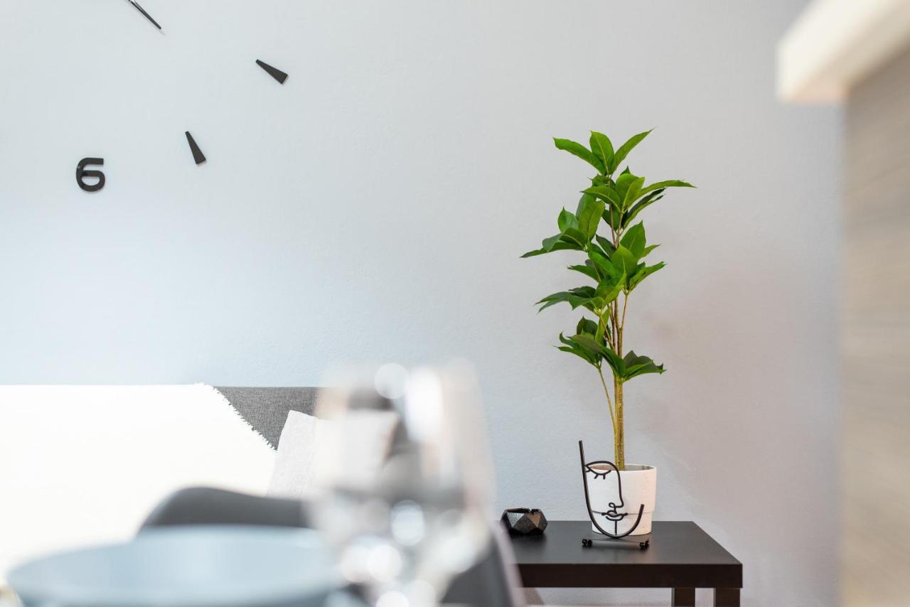 Aelia Apartment アルテミダ エクステリア 写真